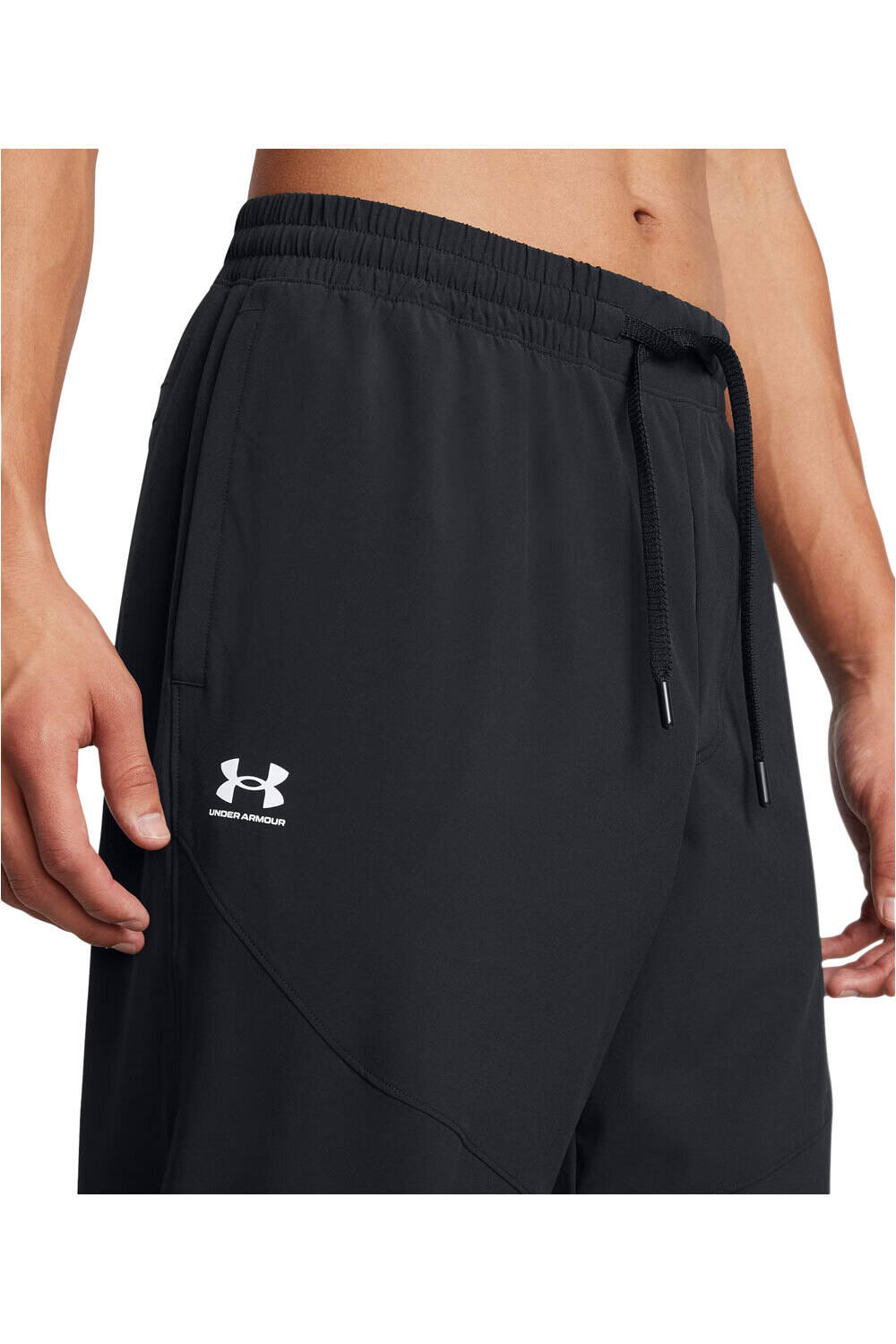 Under Armour pantalon fitness hombre UA Vibe Woven Jogger vista detalle