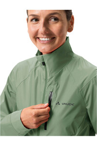 Vaude chaqueta impermeable ciclismo mujer Women's Kuro Rain Jacket vista detalle