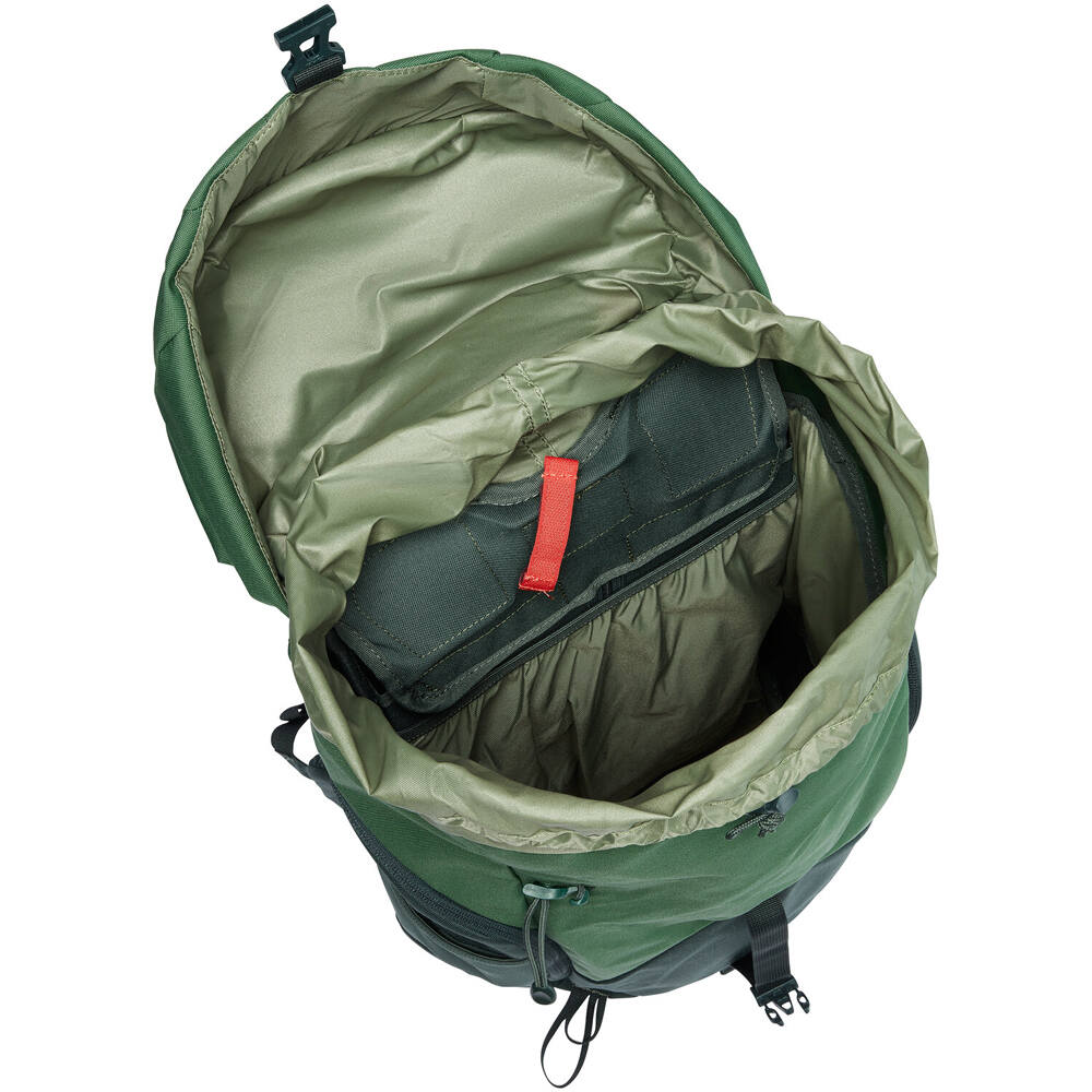 Vaude mochila montaña Jura 18 03