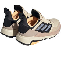 adidas zapatilla moda mujer Terrex Trailmaker Hiking vista trasera