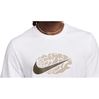 Nike camiseta manga corta hombre M NSW TEE 12MO SWOOSH SP24 vista detalle