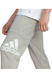 adidas pantalón hombre Essentials French Terry Tapered Cuff Logo vista trasera