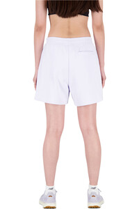 New Balance bermuda mujer Athletics Nature State French Terry Short vista trasera