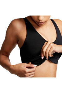 Nike Sujetador Yoga W NK DF INDY PLUNGE CUTOUT BRA 03