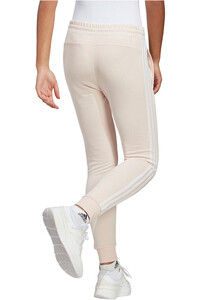 adidas pantalón mujer Essentials 3 bandas French Terry Cuffed vista frontal