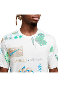 Nike camiseta manga corta hombre M NSW TEE FESTIVAL AOP vista detalle