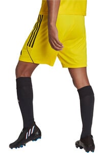 adidas pantalones cortos futbol TIRO 23 SHO vista trasera