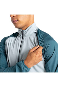 Dare2b CHAQUETA TRAIL RUNNING HOMBRE Oxidate Windshell vista detalle