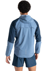 Dare2b chaqueta impermeable hombre Movement Jacket vista trasera