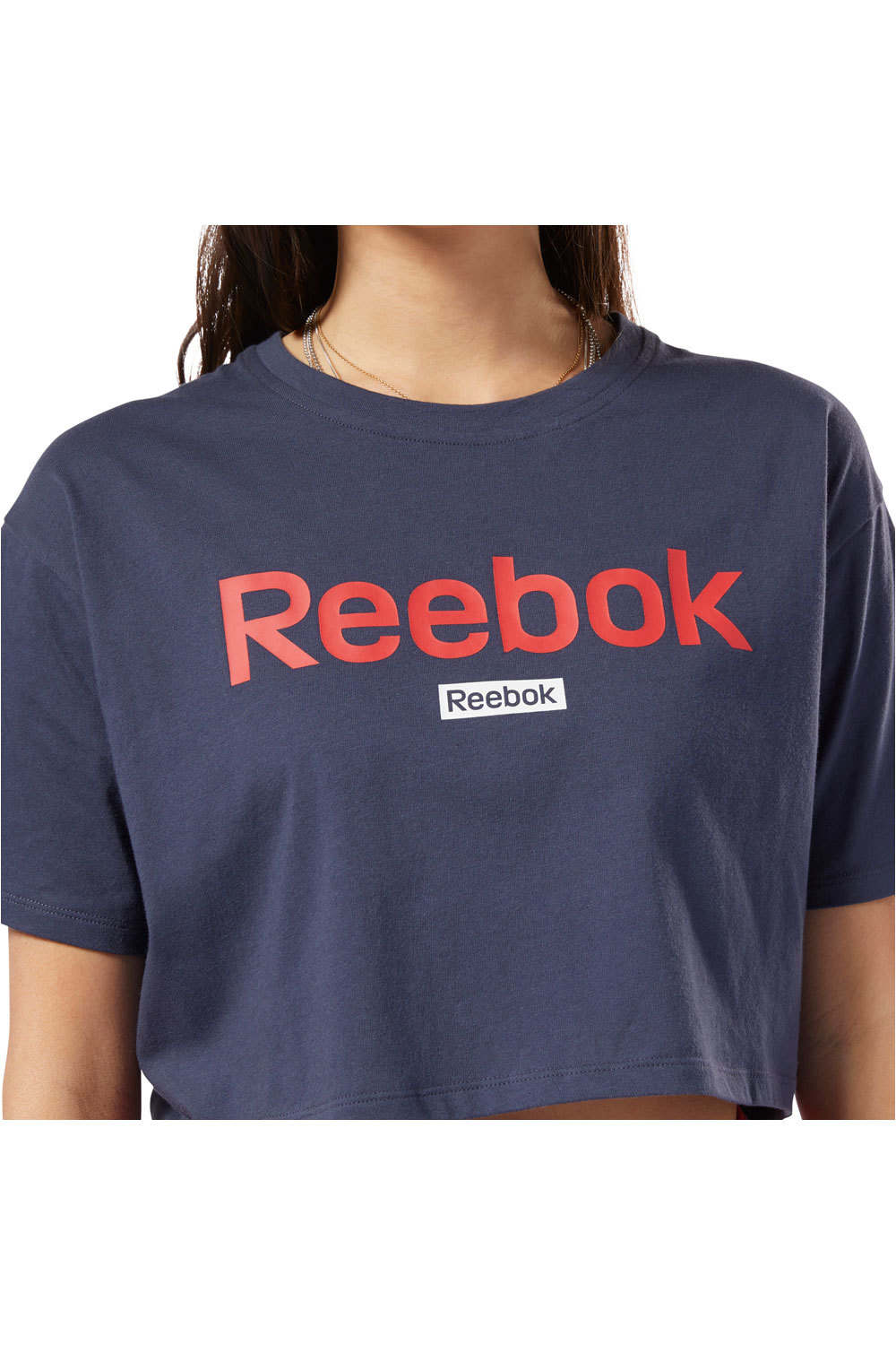 Reebok camiseta manga corta mujer Linear Logo Crop Tee vista detalle