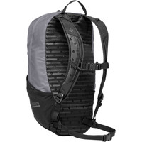 Black Diamond mochila montaña MAGNUM 16 GR 01