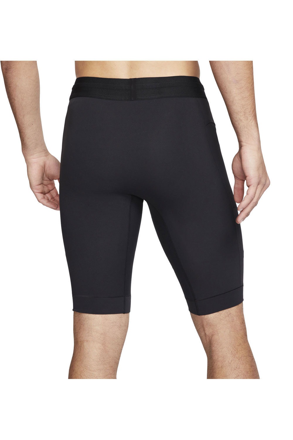 Nike pantalón corto fitness hombre M NK DF SHRT YOGA vista trasera