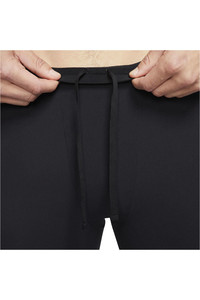 Nike pantalón corto fitness hombre M NK DF SHRT YOGA vista detalle