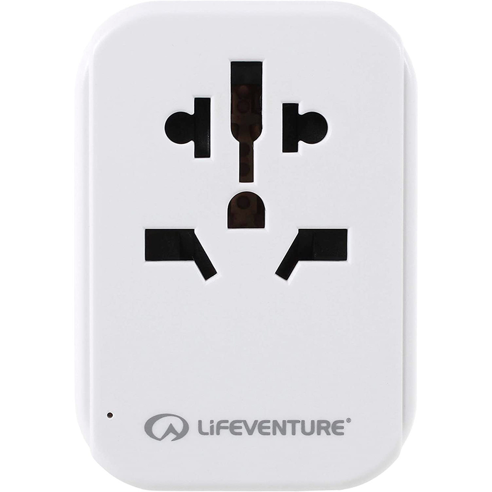 Lifeventure varios instrumento World to Europe Travel Adaptor with USB vista frontal