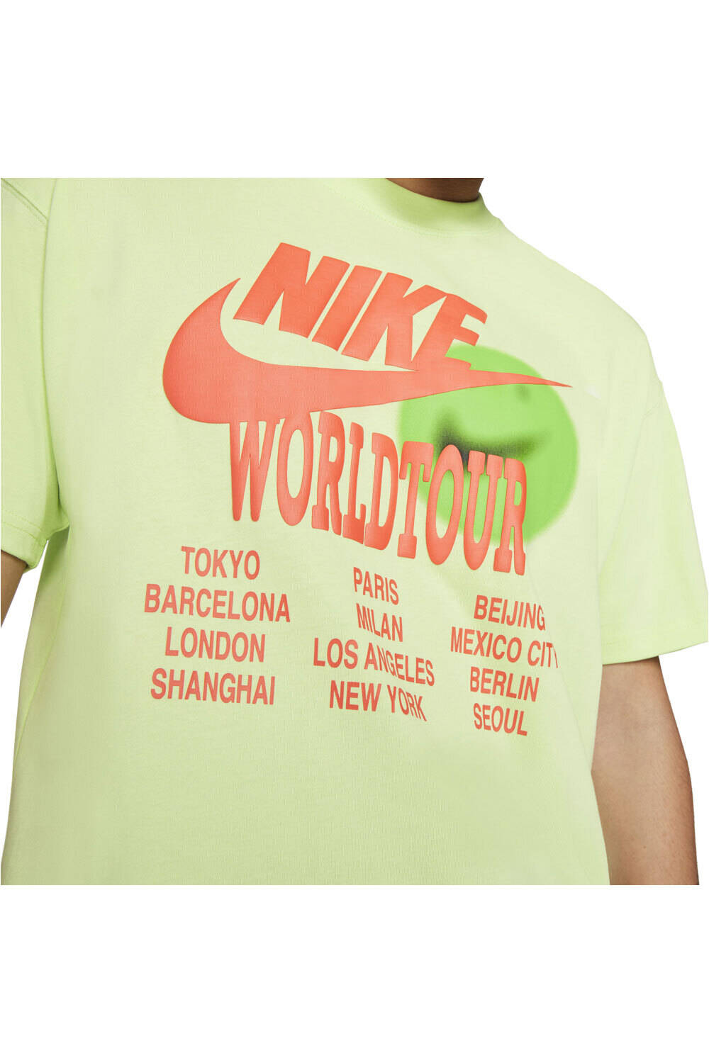 Nike camiseta manga corta hombre M NSW TEE WORLD TOUR vista detalle