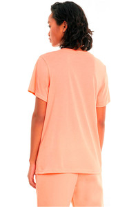 Puma camiseta manga corta mujer Evostripe Tee Apricot vista trasera