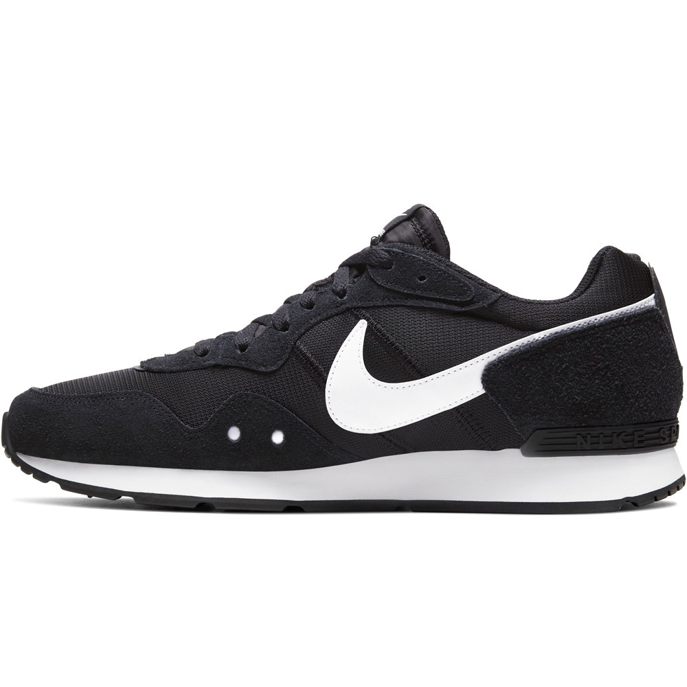 Nike zapatilla moda hombre VENTURE RUNNER puntera