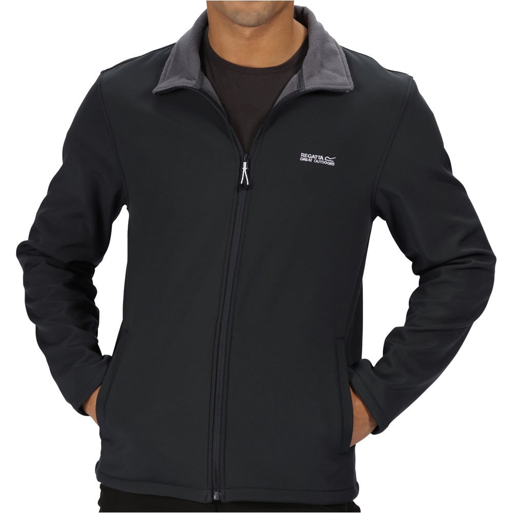 Regatta chaqueta softshell hombre Cera V vista detalle