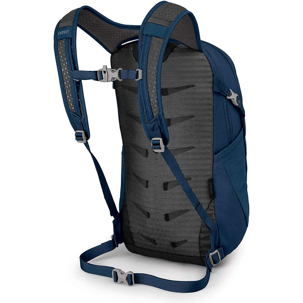 Osprey mochila montaña DAYLITE 01