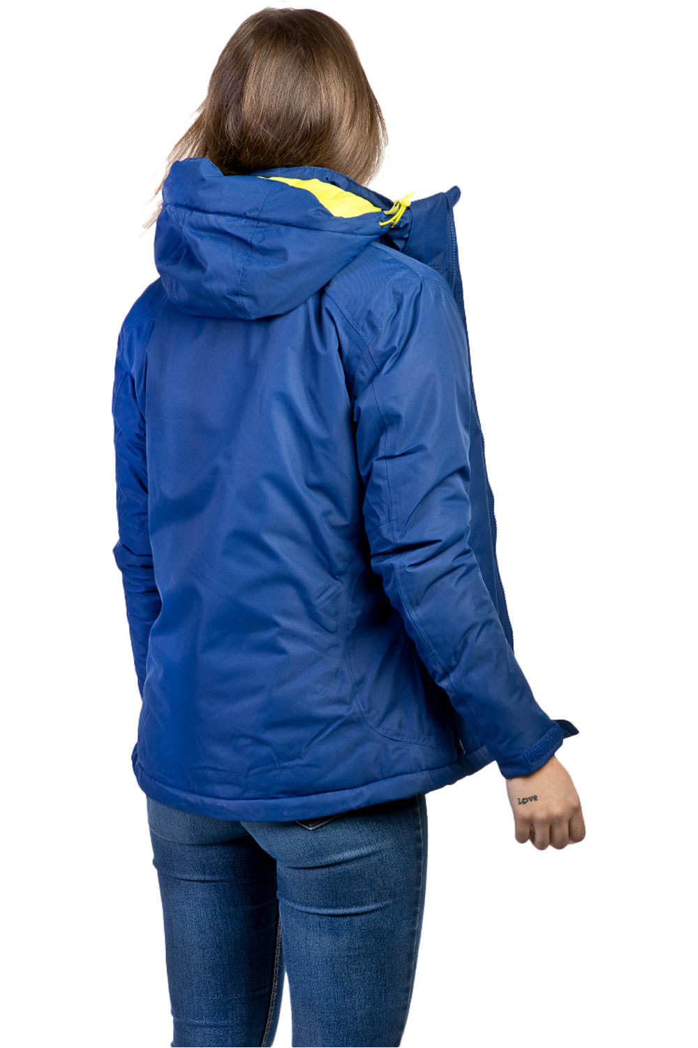 Izas chaqueta outdoor mujer LOGAN W vista trasera