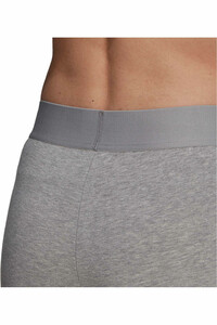 adidas pantalón mujer LOUNGEWEAR Essentials 3 bandas vista detalle