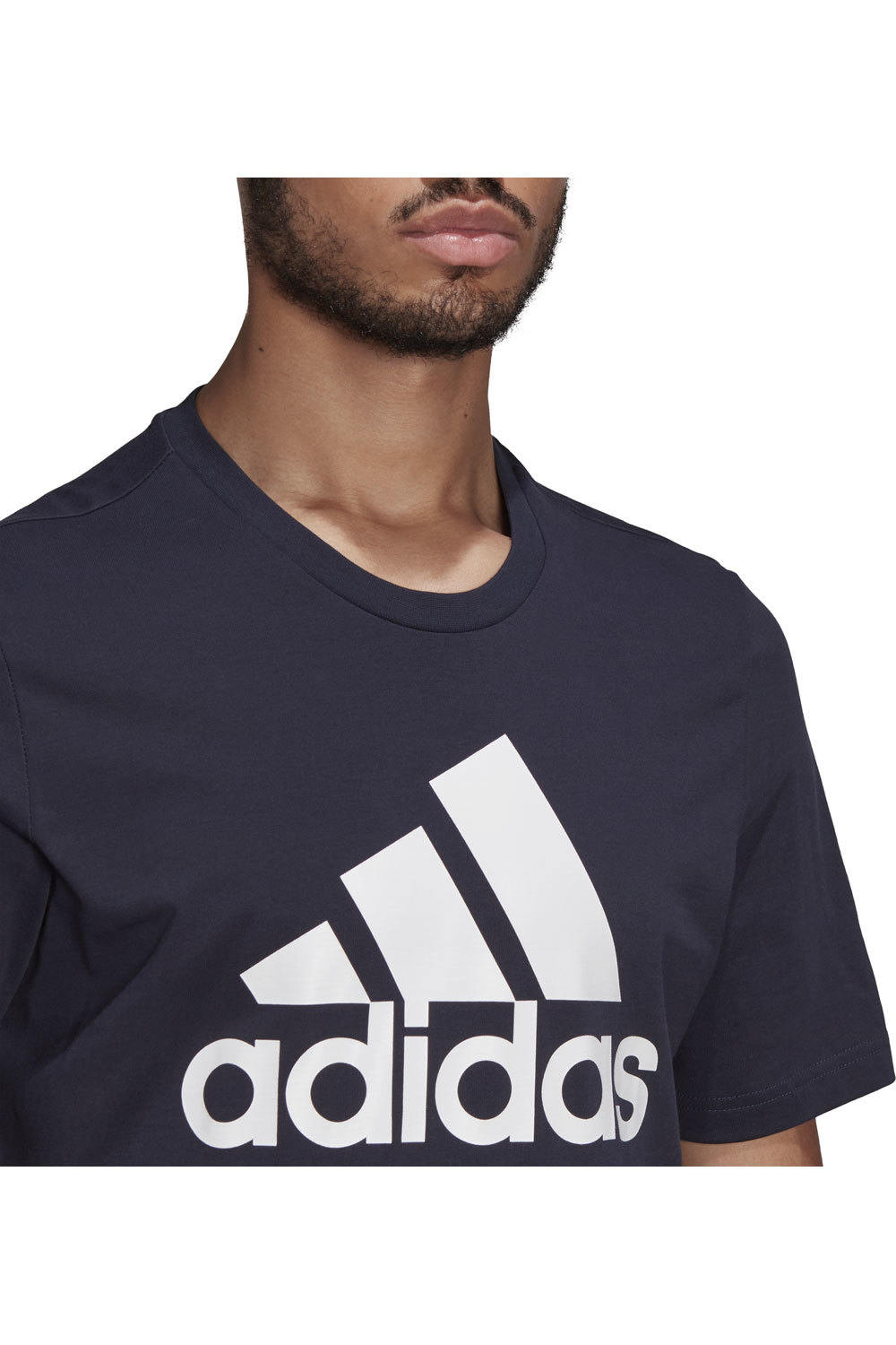 adidas camiseta manga corta hombre Essentials Big Logo vista detalle