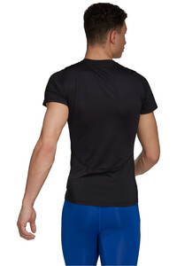 adidas camiseta térmica manga corta hombre Techfit Training vista trasera