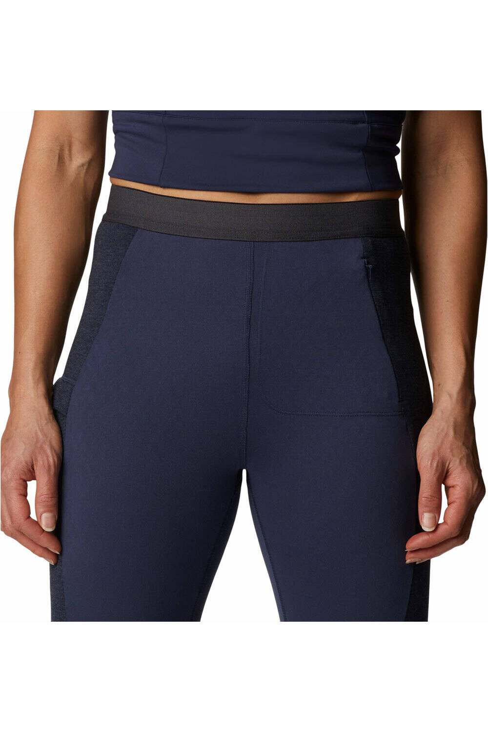 Columbia malla larga mujer TITAN PASS HELIX LEGGING vista trasera