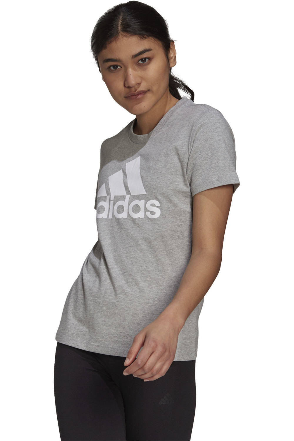 adidas camiseta manga corta mujer LOUNGEWEAR Essentials Logo vista frontal