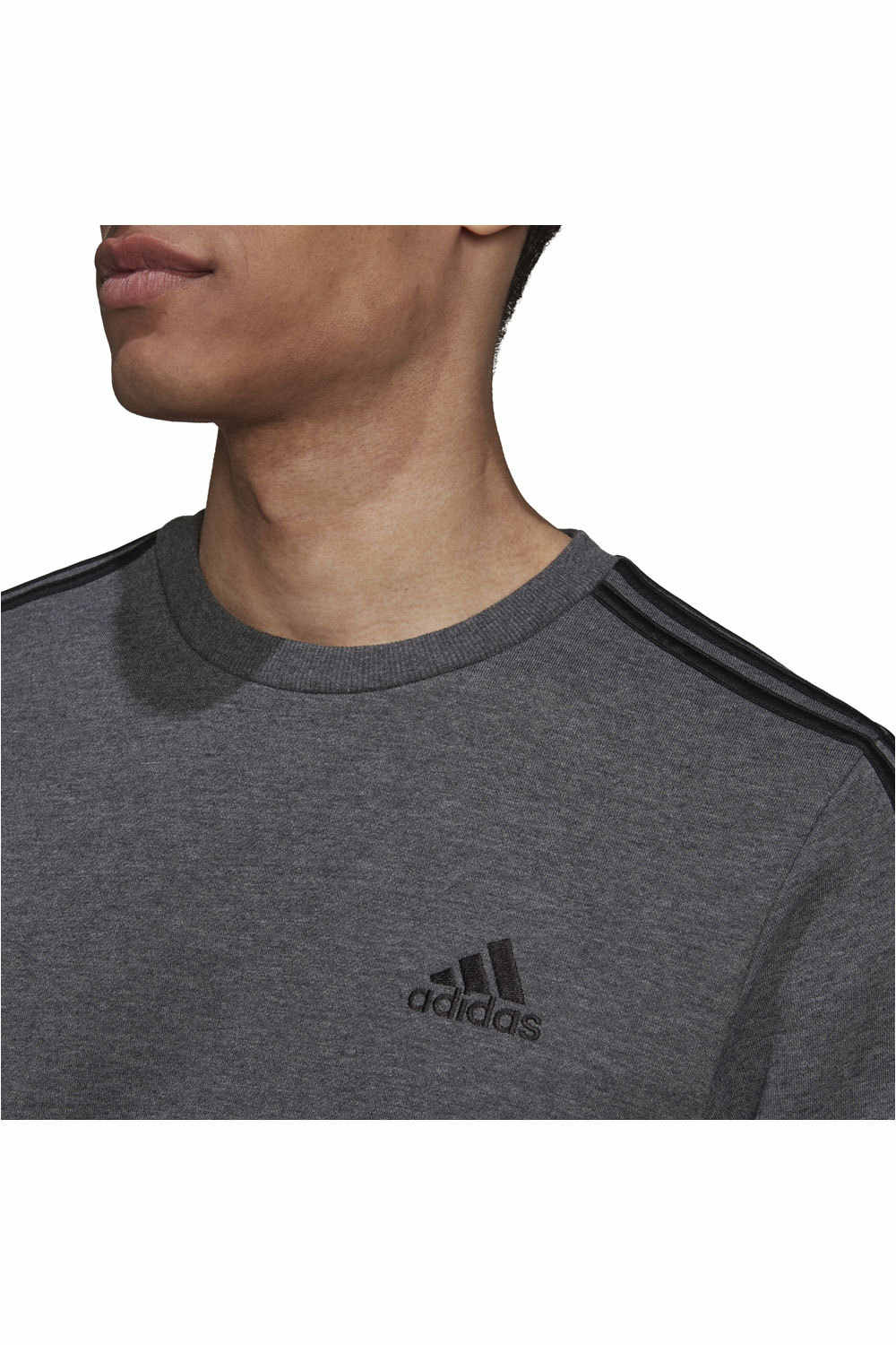 adidas sudadera hombre Essentials Fleece 3 bandas vista detalle