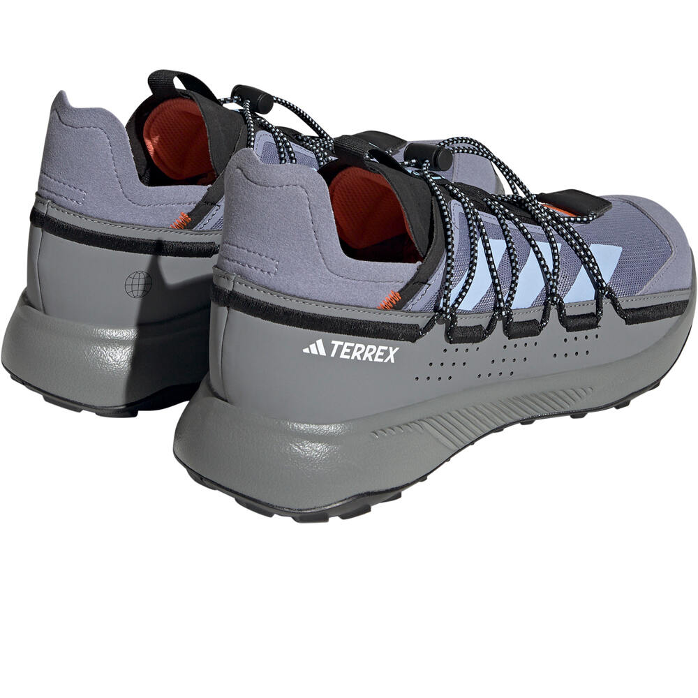 adidas zapatilla trekking hombre Terrex Voyager 21 Travel vista trasera