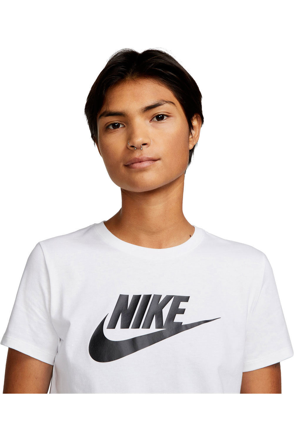 Nike camiseta manga corta mujer W NSW TEE ESSNTL ICN FTRA vista detalle