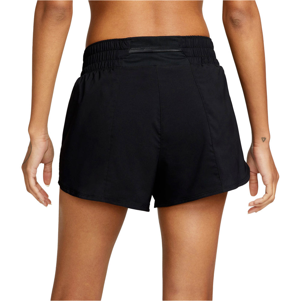 Nike pantalón running mujer W NK SWOOSH SHORT VENEER VERS vista trasera