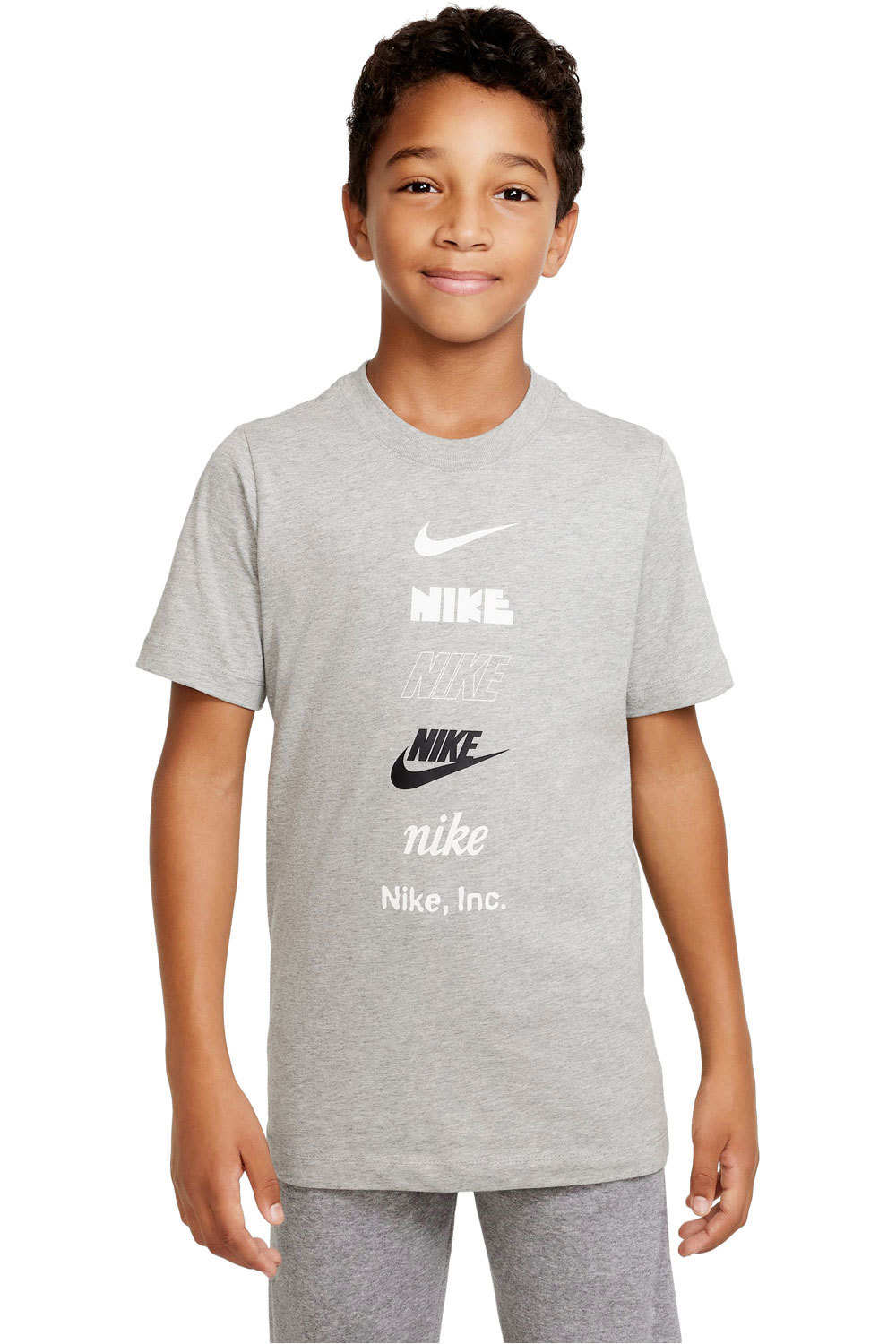 Nike camiseta manga corta niño B NSW TEE CAMO FUTURA vista frontal