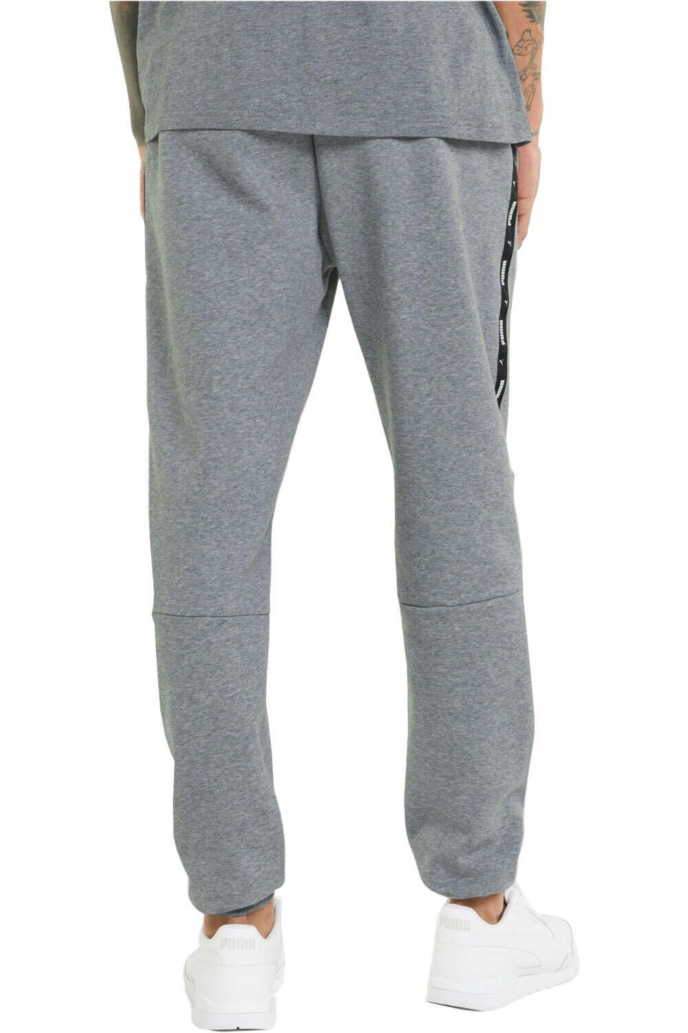 Puma pantalón hombre ESS+ Tape Sweatpants vista trasera