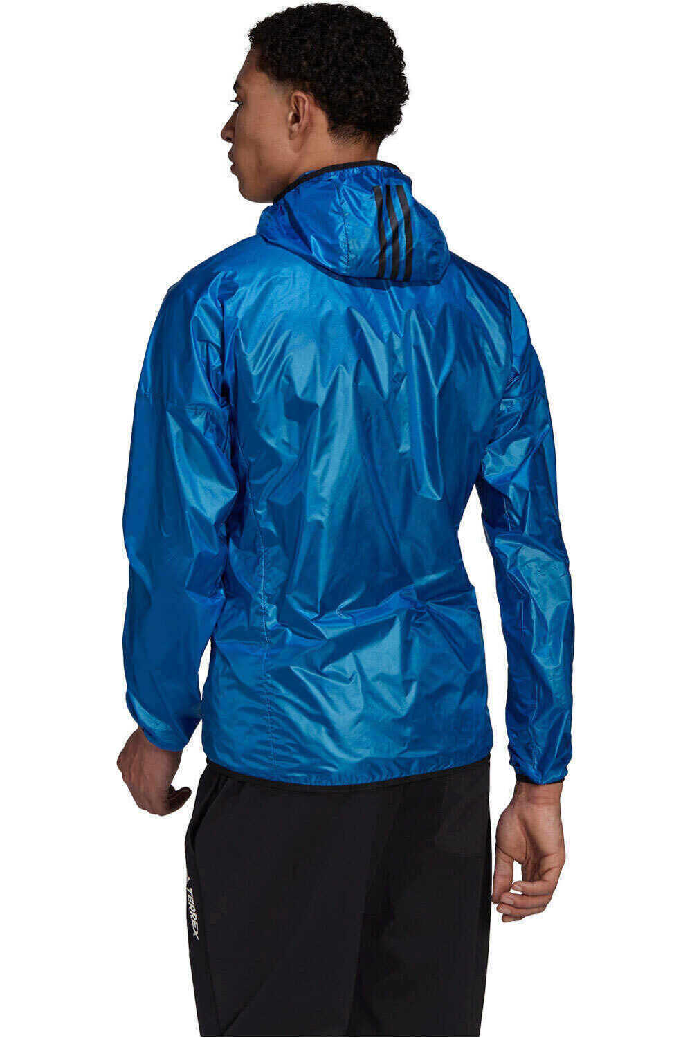 adidas chaleco outdoor hombre Techrock Three-in-One con capucha vista trasera