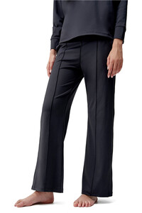 Born Living Yoga Pantalon Largo Yoga LUA vista frontal