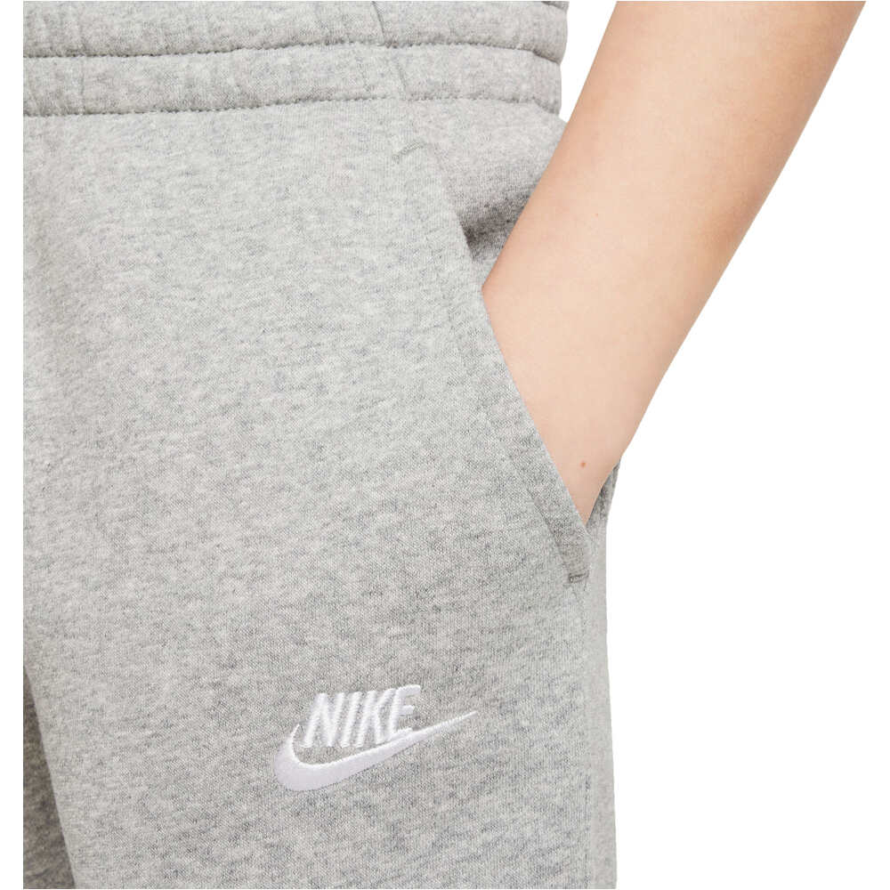 Nike pantalón niño K NSW CLUB FLC JGGR LBR vista detalle