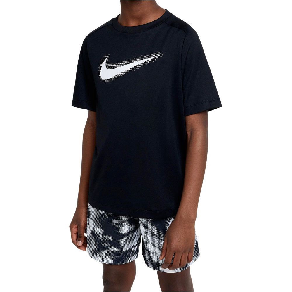 Nike camiseta entrenamiento manga corta niño B NK DF MULTI+ SS TOP HBR 03