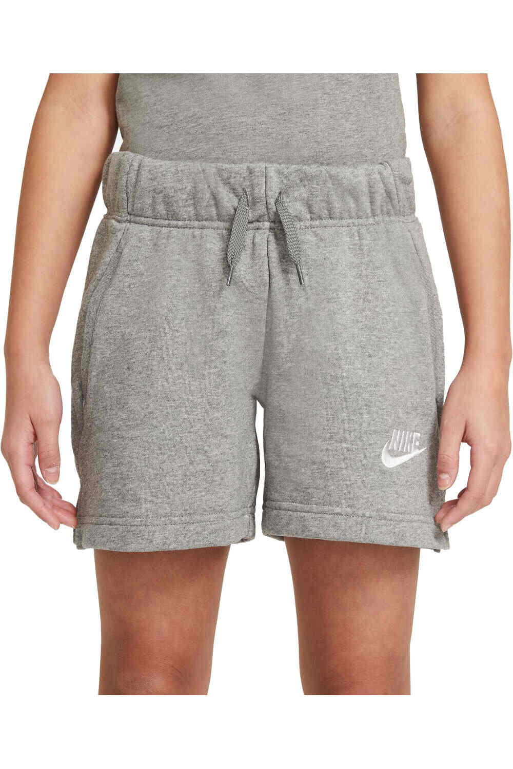 Nike bermuda niña G NSW CLUB FT 5 IN SHORT vista frontal