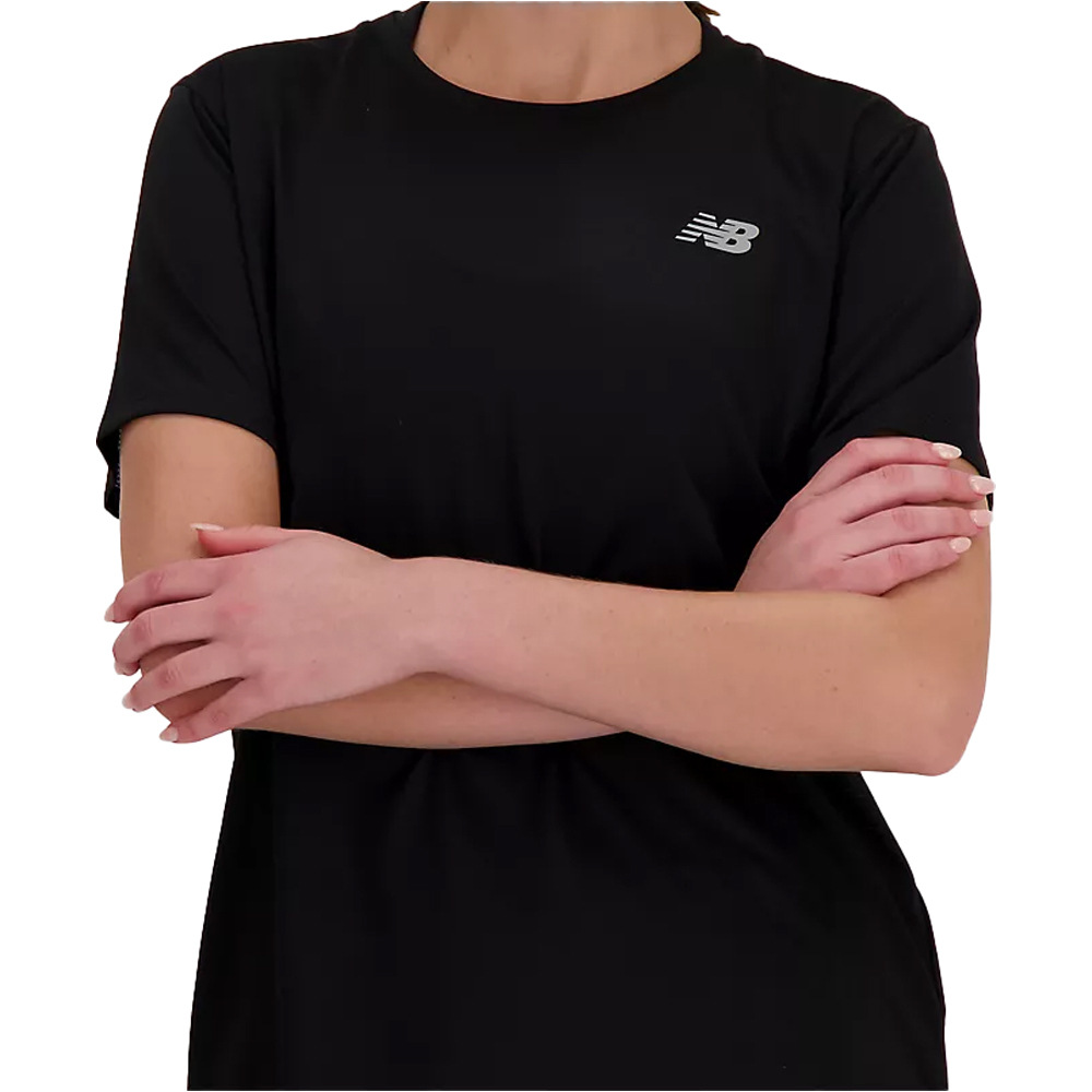 New Balance camiseta entrenamiento manga corta mujer New Balance Short Sleeve 03