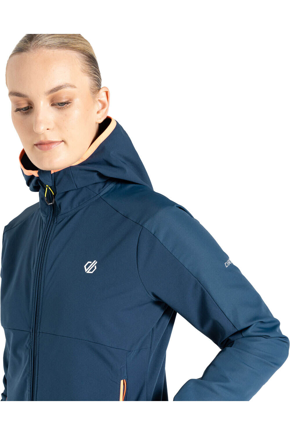 Dare2b chaqueta softshell mujer AvidlyIISoftshell 03