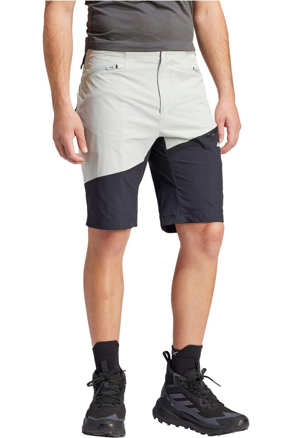 adidas pantalón corto montaña hombre XPERIOR SHORT vista frontal