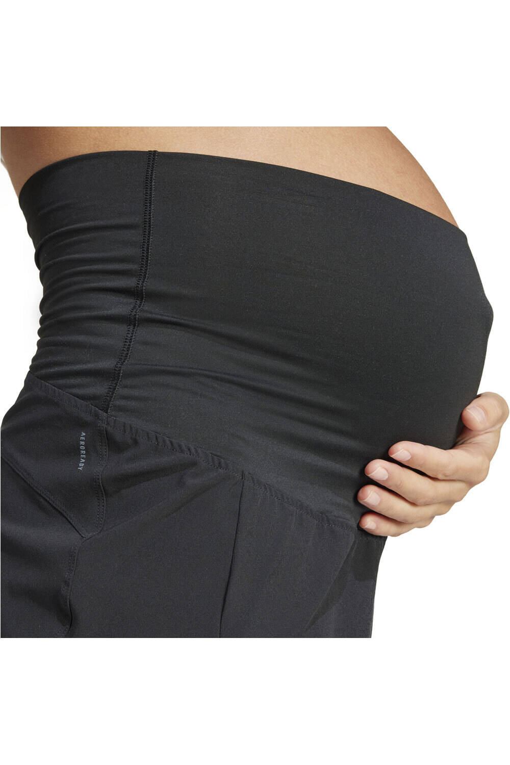 adidas pantalones y mallas cortas fitness mujer PACER MATERNITY 03