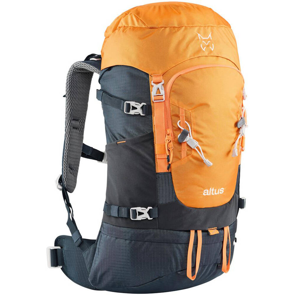 Altus mochila montaña PIRINEOS 30 J30 vista frontal